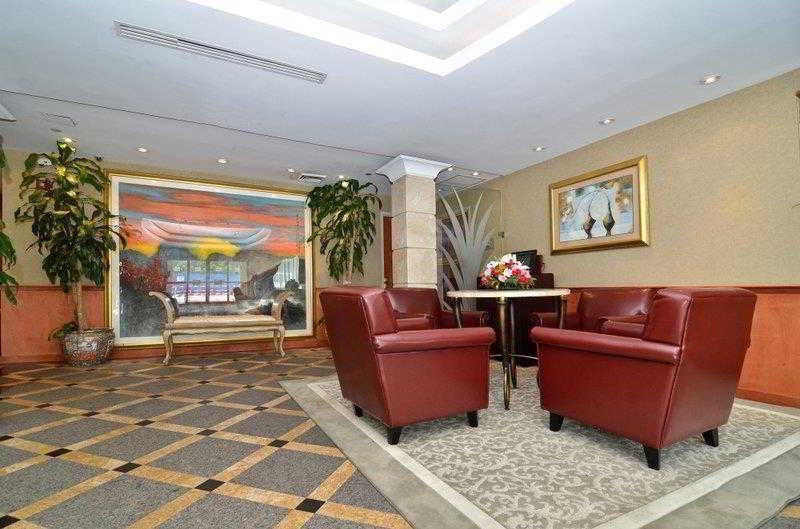 Best Western Queens Court Nueva York Exterior foto