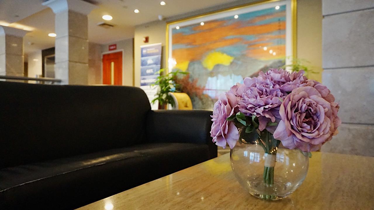 Best Western Queens Court Nueva York Exterior foto